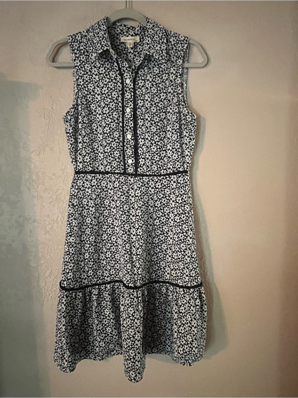 Monteau Navy and White Sleeveless Floral Midi Dress